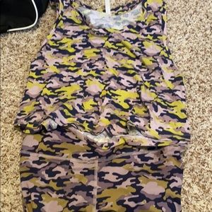 Fabletics Camo Set